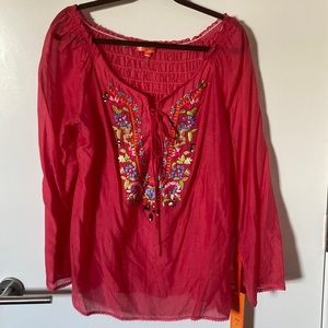 Hale Bob top with tags, size large